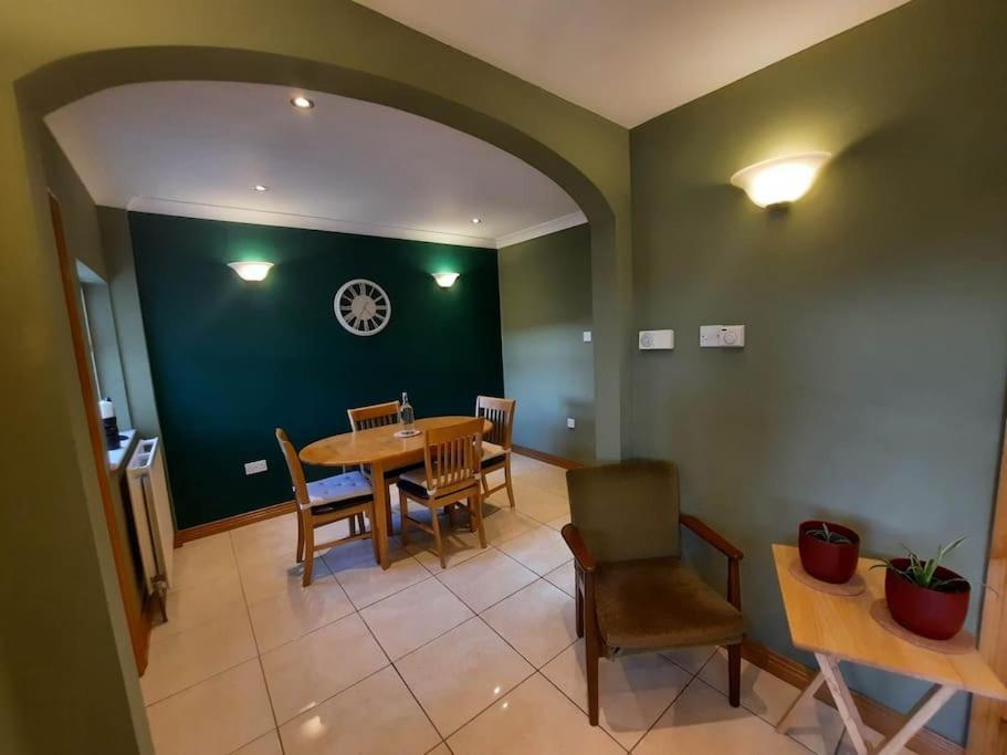 Ferienhaus - The Holly Tree House - Bushmills